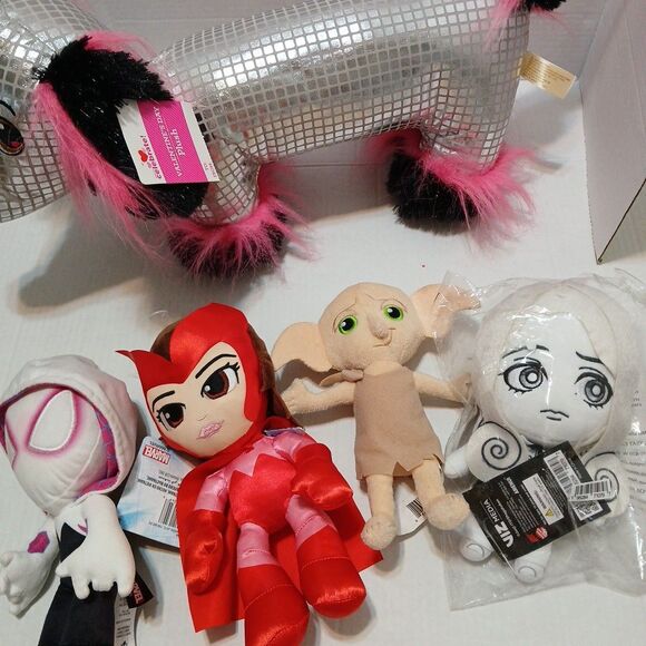 Lot of 5 Stuffed Plushies Assorted Sizes - Picture 2 of 16